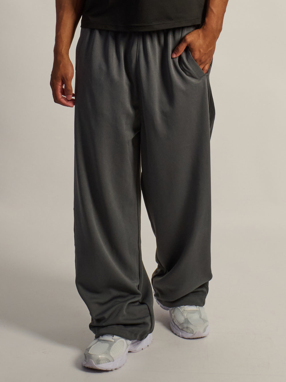 PANTALON EN TRICOT SUPER BAGGY KOLBY - CHARBON