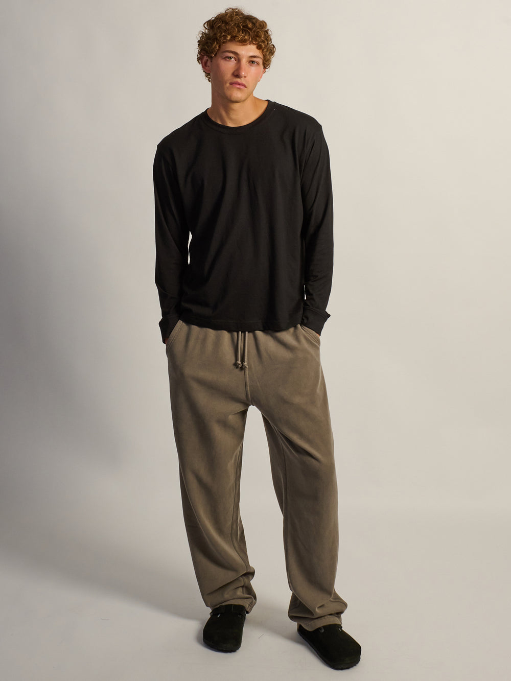 KOLBY BAGGY SWEATPANT - IRON