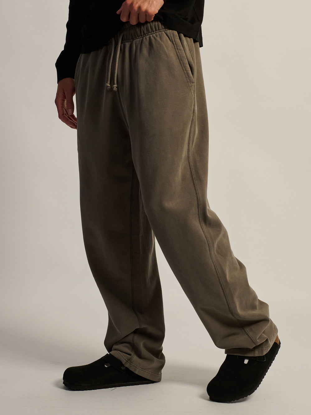KOLBY BAGGY SWEATPANT - IRON