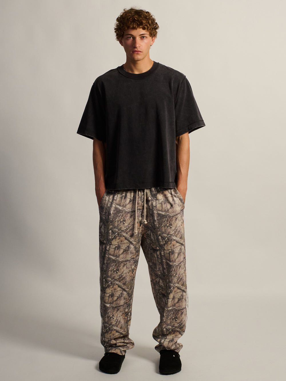 KOLBY BAGGY SWEATPANT - CAMOUFLAGE