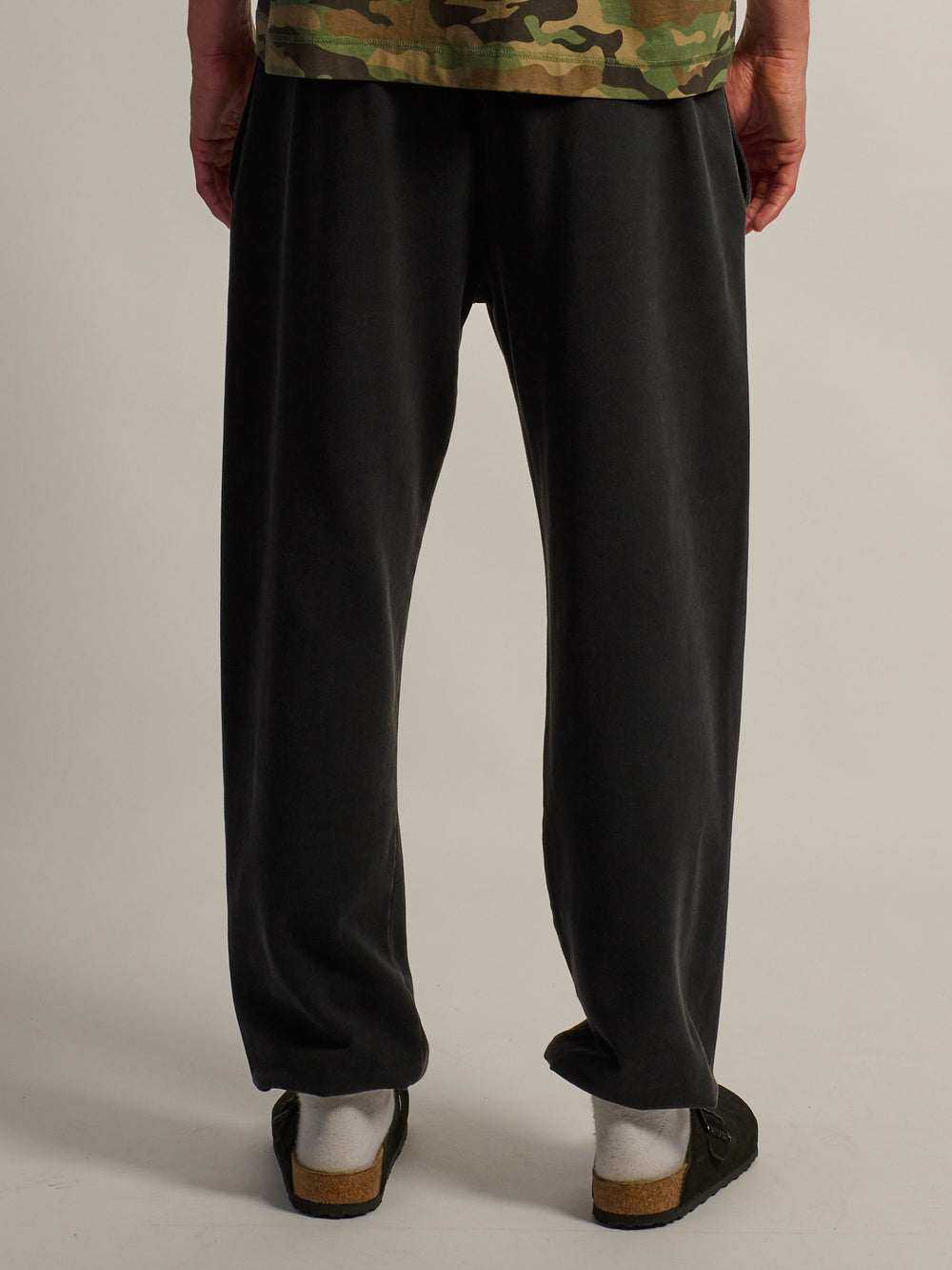 KOLBY BAGGY FLEECE JOGGER - BLACK