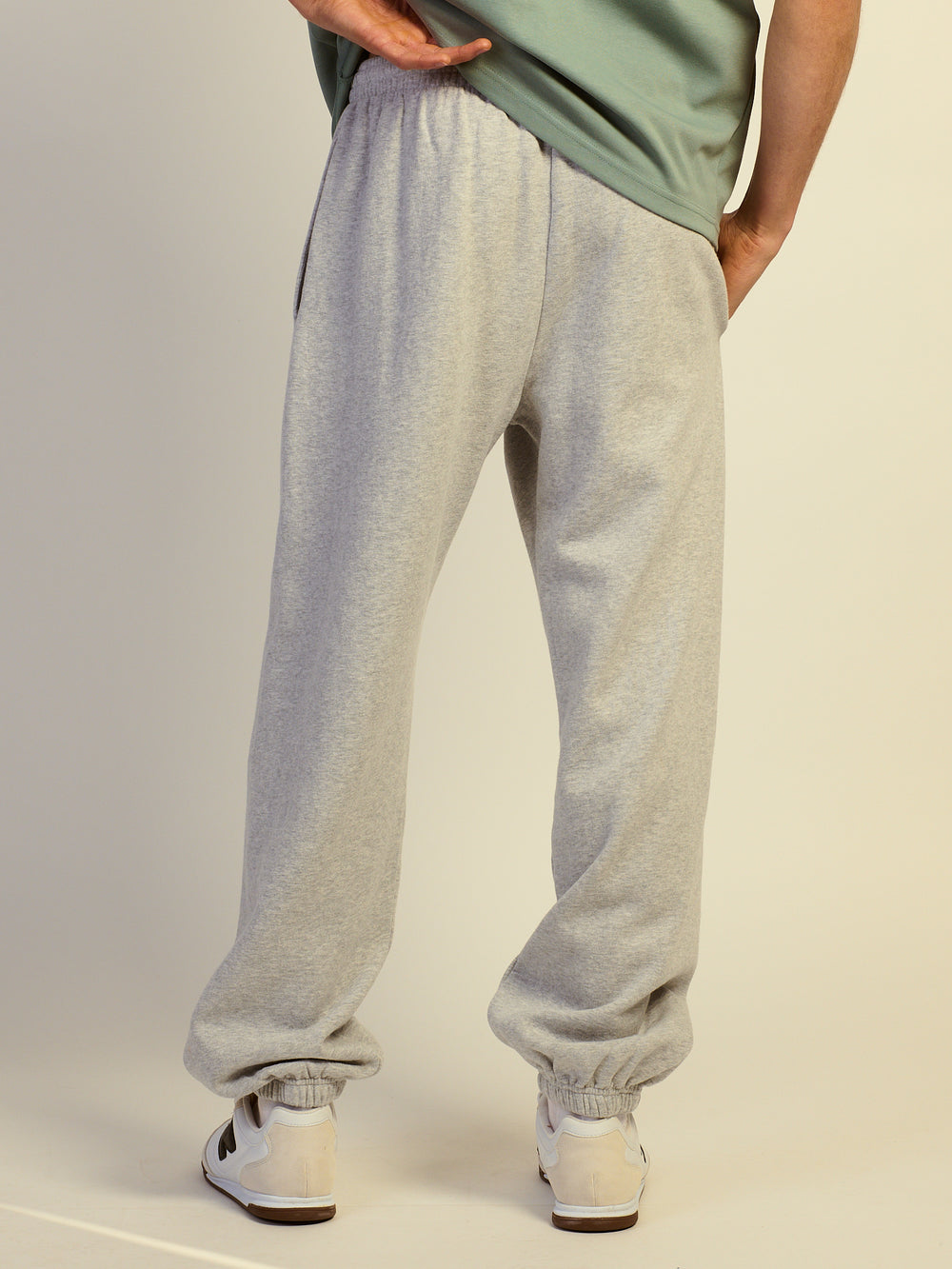 KOLBY BAGGY FLEECE JOGGER - HEATHER GREY