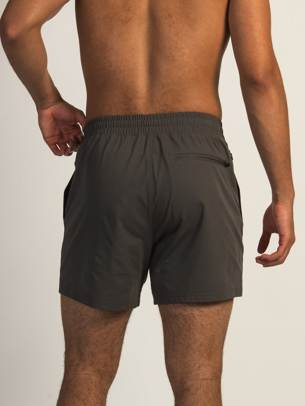 KOLBY KEEP COOL STRETCH PULL ON SHORT - CHARCOAL