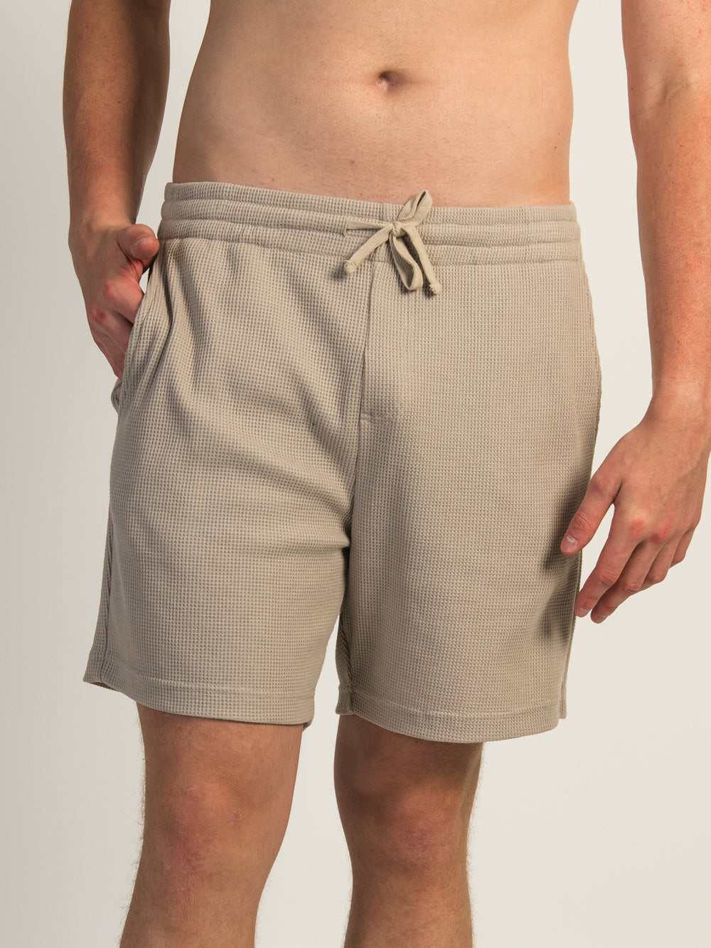 KOLBY WAFFLE SHORT - PEBBLE