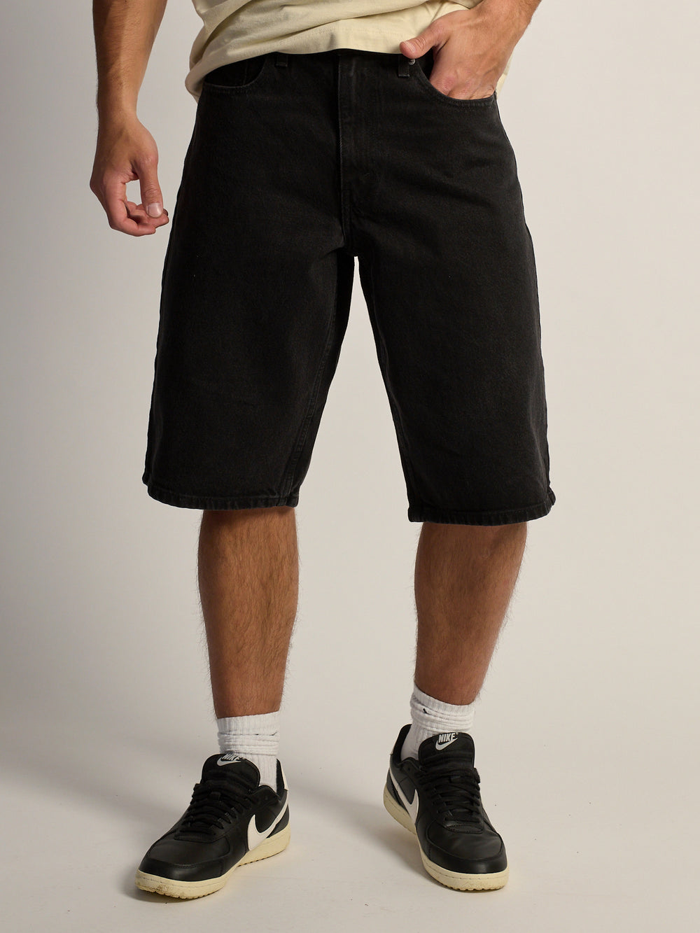 LEVIS 470 BAGGY SHORTS - JUSTE CE SOIR