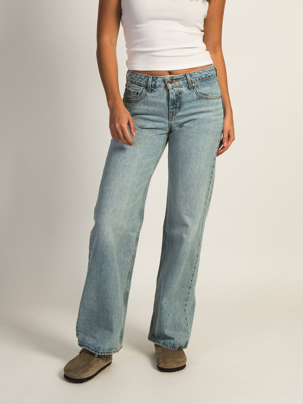 JEAN LEVIS LOW LOOSE BLASTED