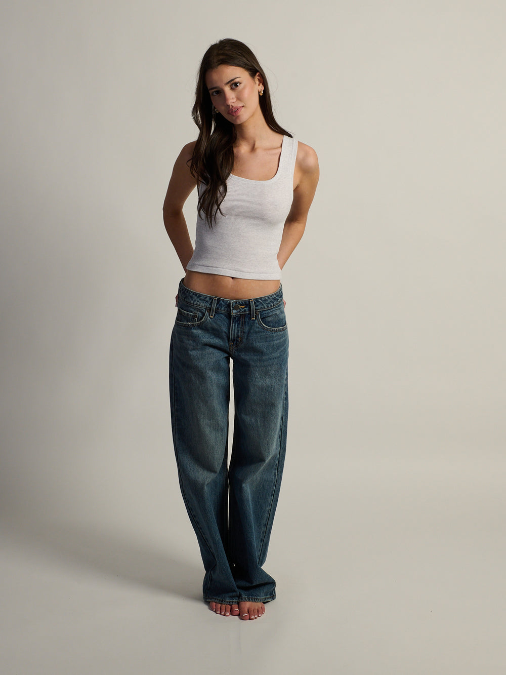 JEAN LEVIS LOW LOOSE - RESCUED CITY