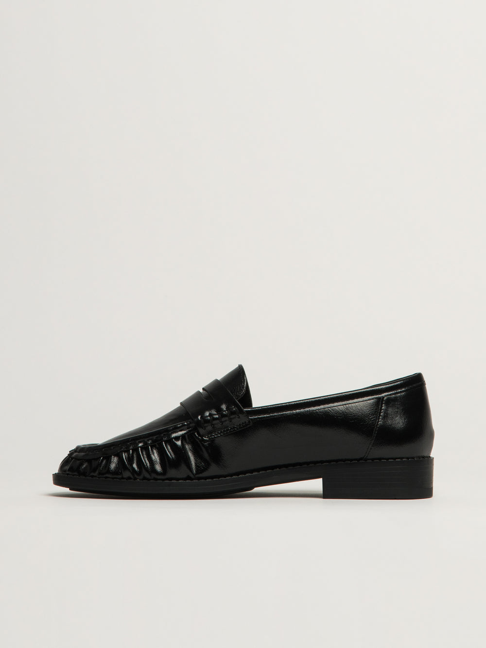 STEVE MADDEN WOMENS STEVE MADDEN CREATIVE LOAFER - BLACK - Boathouse