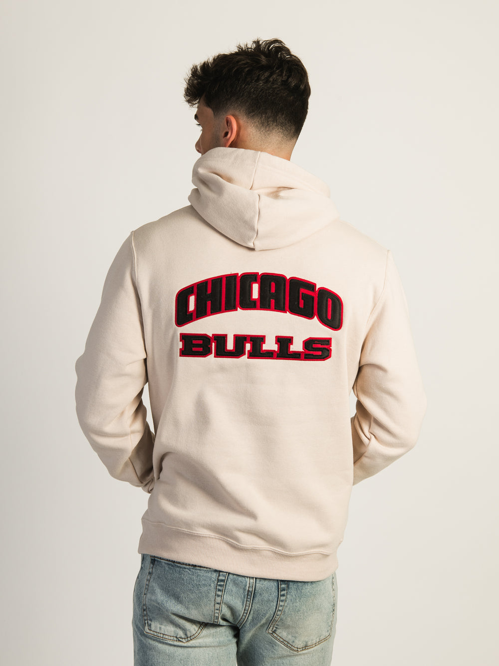 NBA NBA CHICAGO BULLS GRADIENT EMBROIDERED HOODIE - CLEARANCE - Boathouse