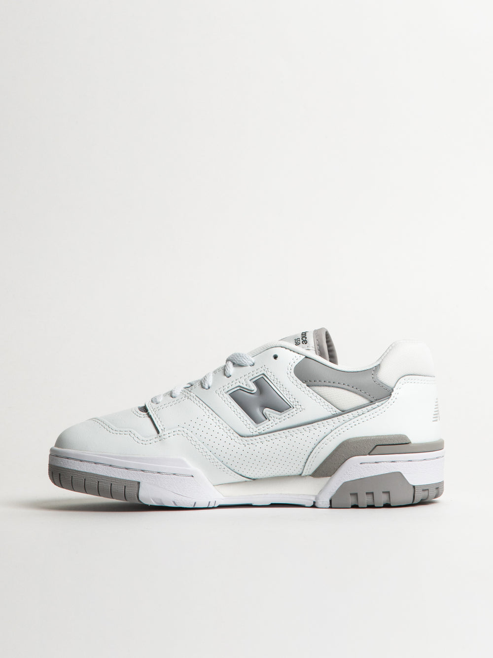 NEW BALANCE WOMENS NEW BALANCE THE 550 SNEAKER - WHITE/RAINCLOUD - Boathouse