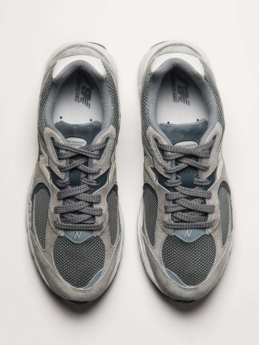 BASKETS NEW BALANCE 2002 POUR HOMMES - GRIS ACIER