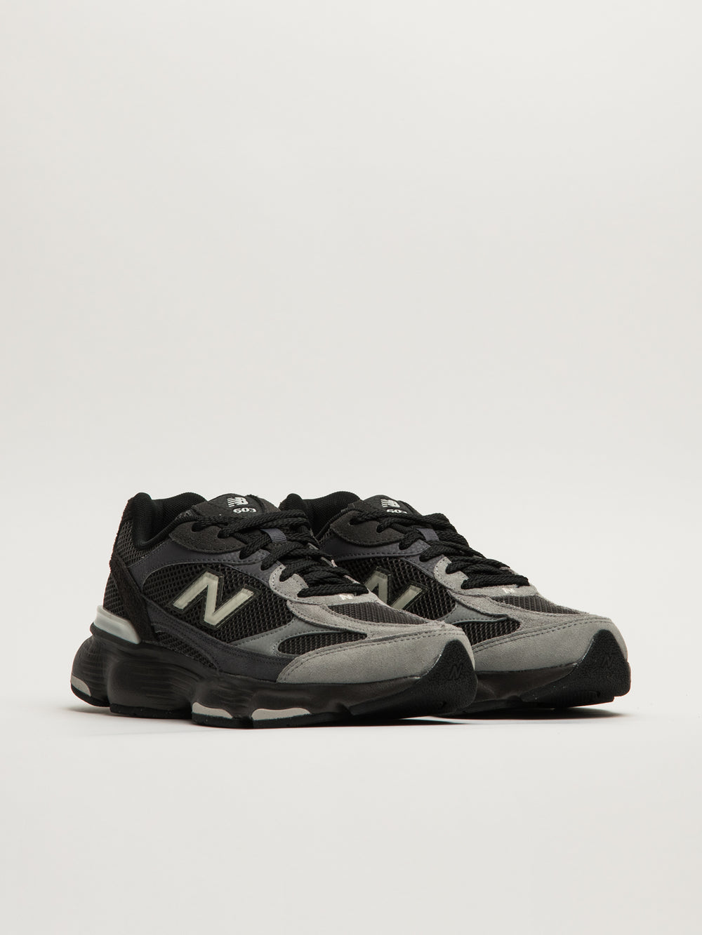 NEW BALANCE THE 603 SNEAKER - BLACK