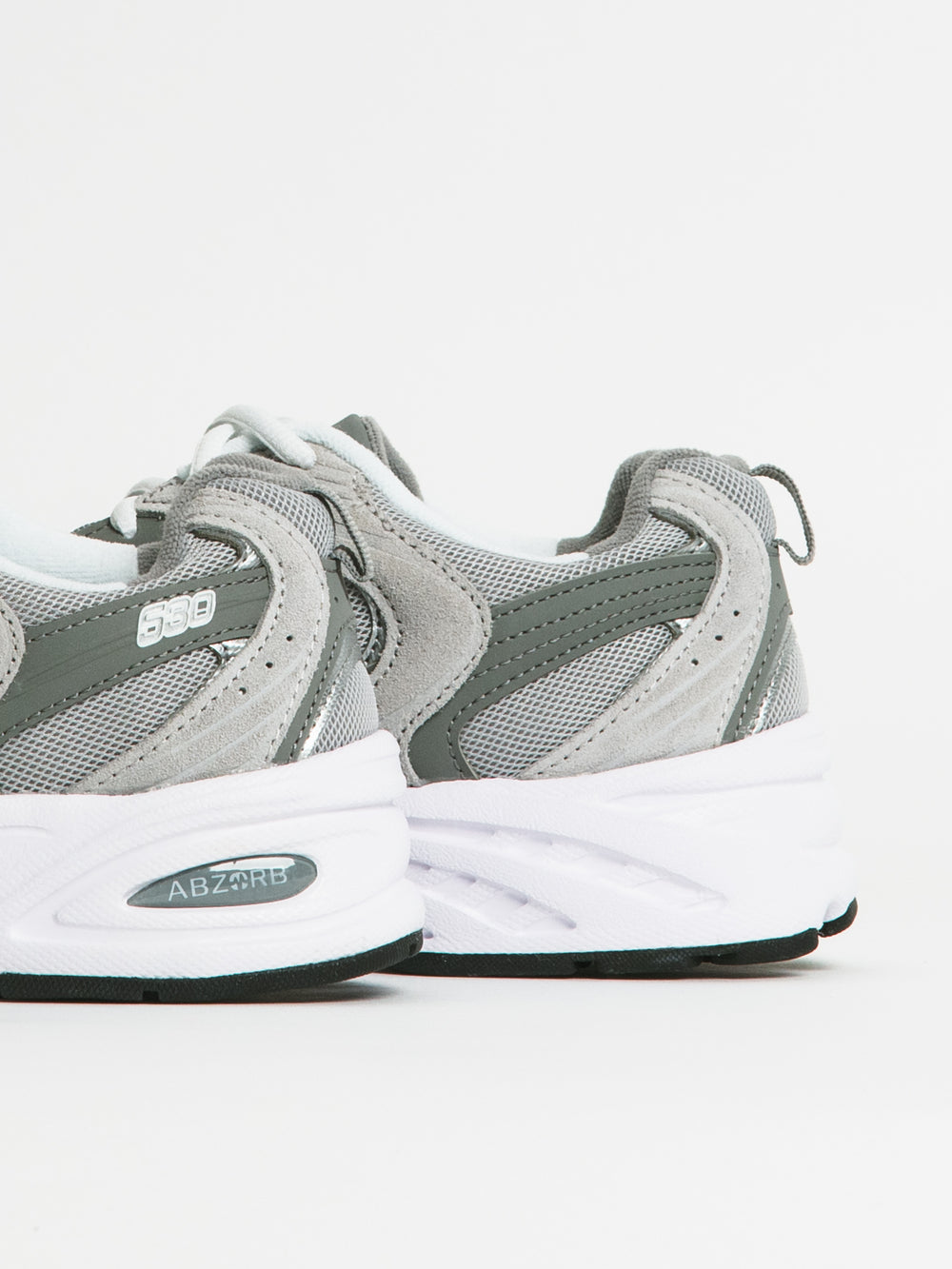 WOMENS NEW BALANCE THE 530 SNEAKER - RAINCLOUD