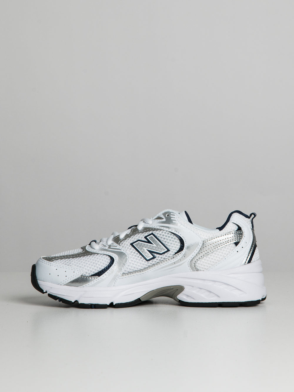WOMENS NEW BALANCE 530 SNEAKER - WHITE/INDIGO
