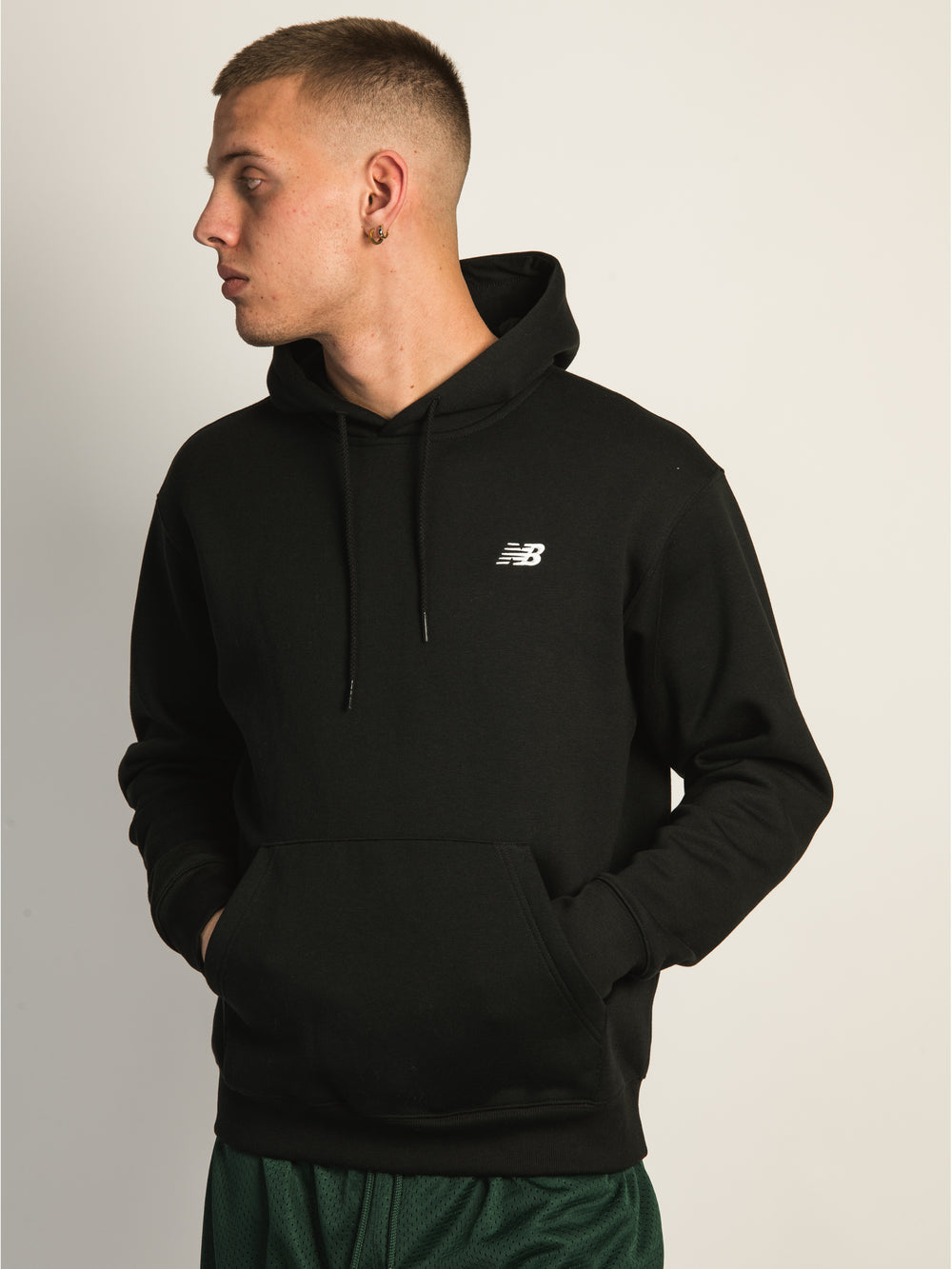 NEW BALANCE ESSENTIAL PULLOVER HOODIE