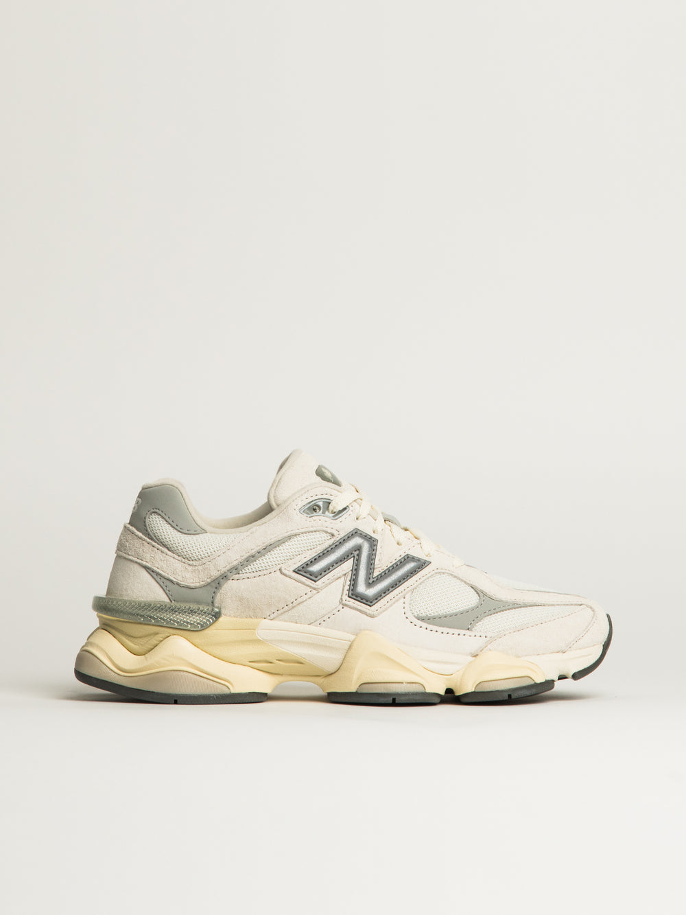 WOMENS NEW BALANCE THE 9060 SNEAKER - WHITE