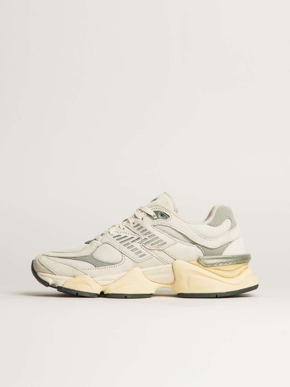 WOMENS NEW BALANCE THE 9060 SNEAKER - WHITE