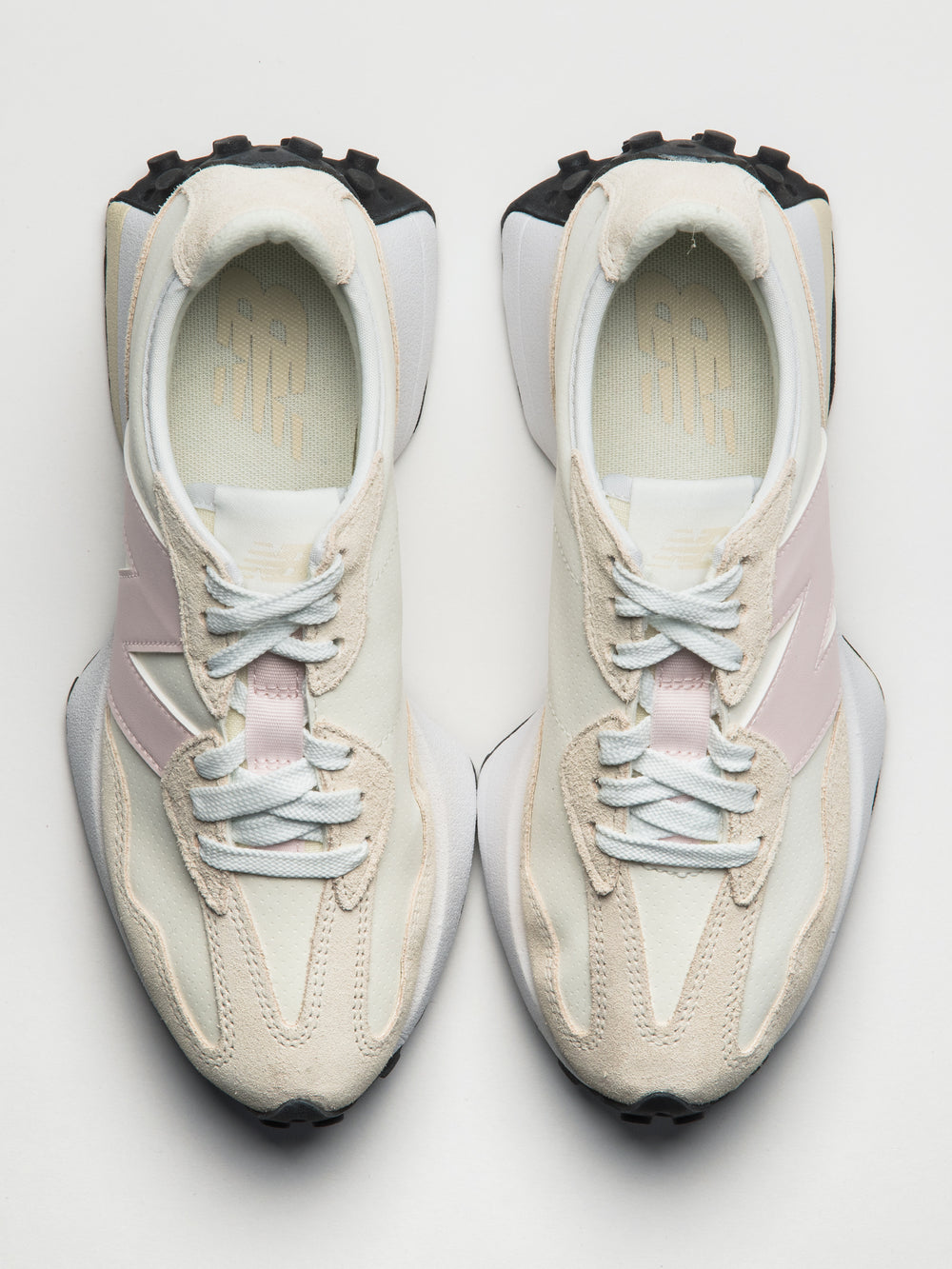WOMENS NEW BALANCE THE 327 SNEAKER - SEA SALT