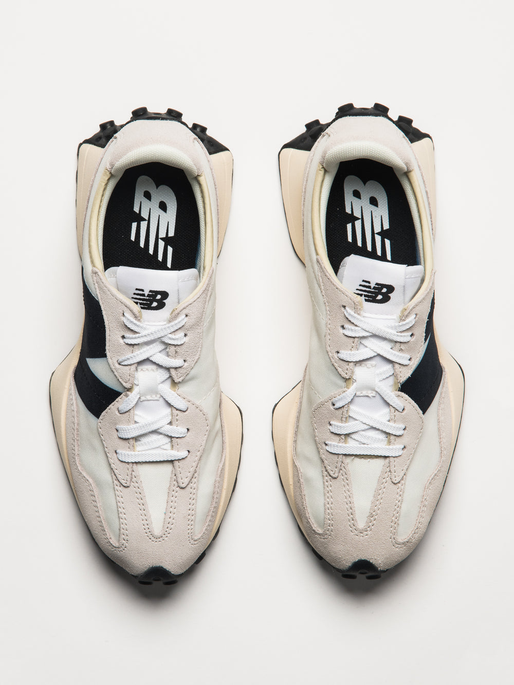 WOMENS NEW BALANCE THE 327 SNEAKER - SEA SALT/WHITE