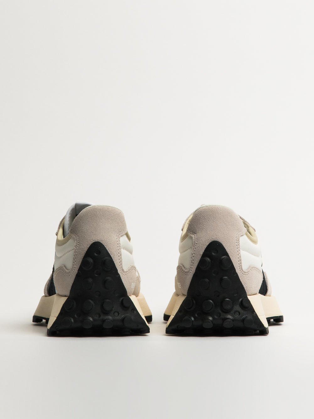 WOMENS NEW BALANCE THE 327 SNEAKER - SEA SALT/WHITE