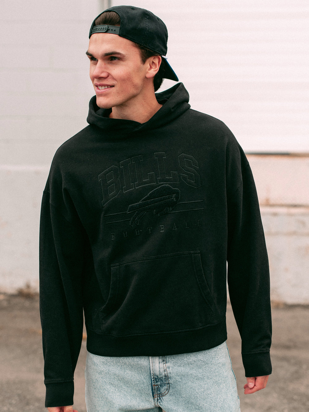 NFL BUFFALO BILL PULLOVER HOODIE CHENILLE