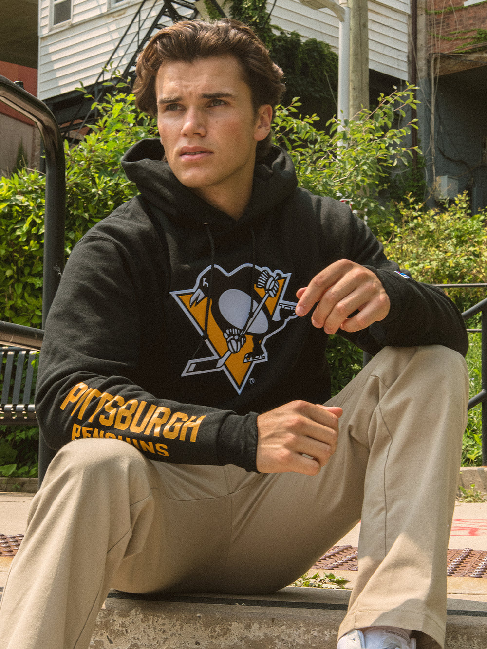 NHL PITTSBURG PENGUINS CENTER ICE PULLOVER HOODIE