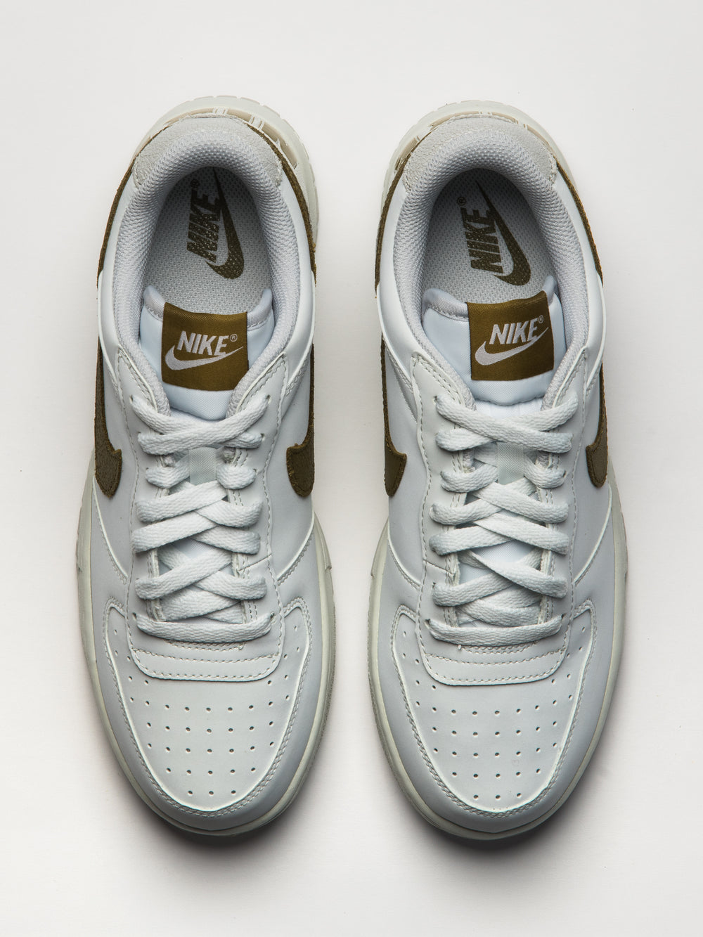 NIKE MENS NIKE BIG LOW LUX SNEAKER - Boathouse