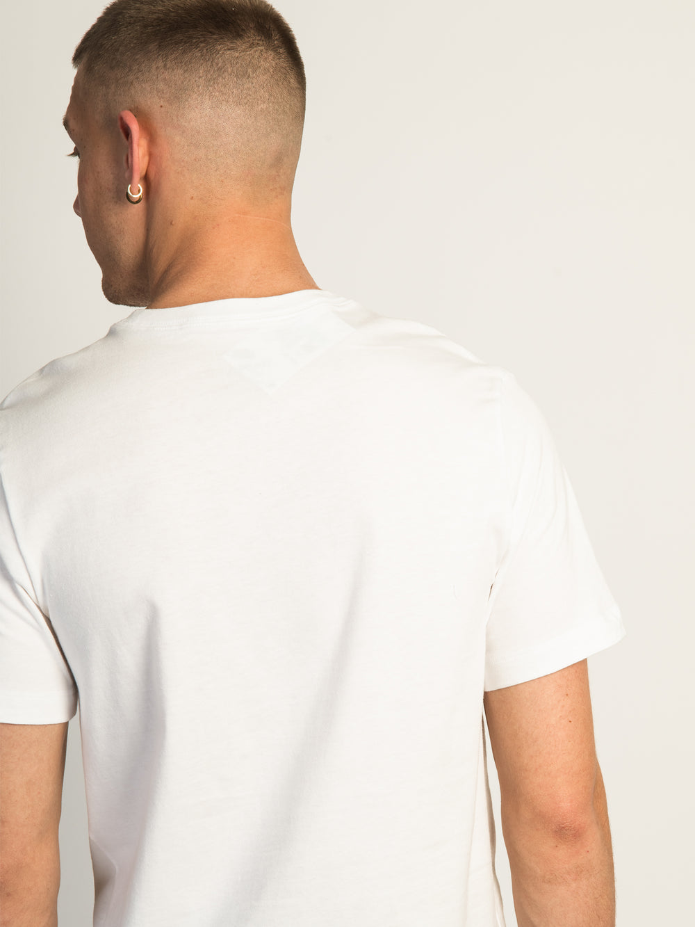 NIKE SPORTSWEAR CLUB T-SHIRT