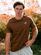 NIKE NIKE SPORTSWEAR CLUB T-SHIRT - BROWN - Boathouse