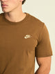 NIKE NIKE SPORTSWEAR CLUB T-SHIRT - BROWN - Boathouse