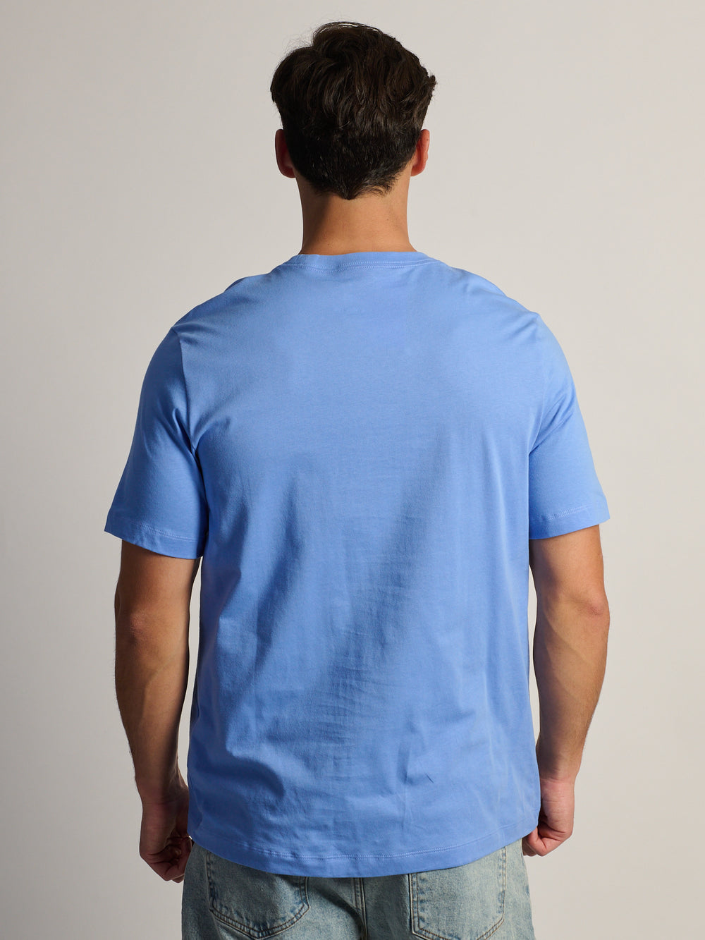 NIKE SPORTSWEAR CLUB T-SHIRT - ROYAL PULSE