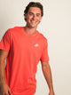 NIKE NIKE SPORTSWEAR CLUB T-SHIRT - MAGIC EMBER - Boathouse