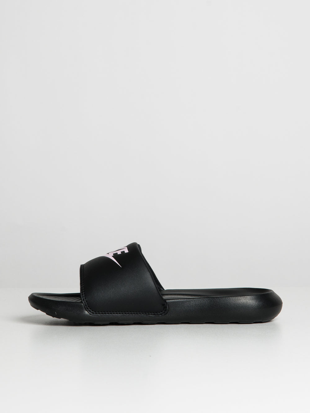 WOMENS NIKE VICTORI ONE SLIDES - BLACK/LIGHT ARCTIC PINK