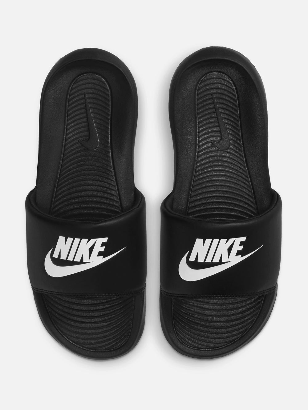 CLAQUETTES NIKE VICTORI ONE POUR FEMME