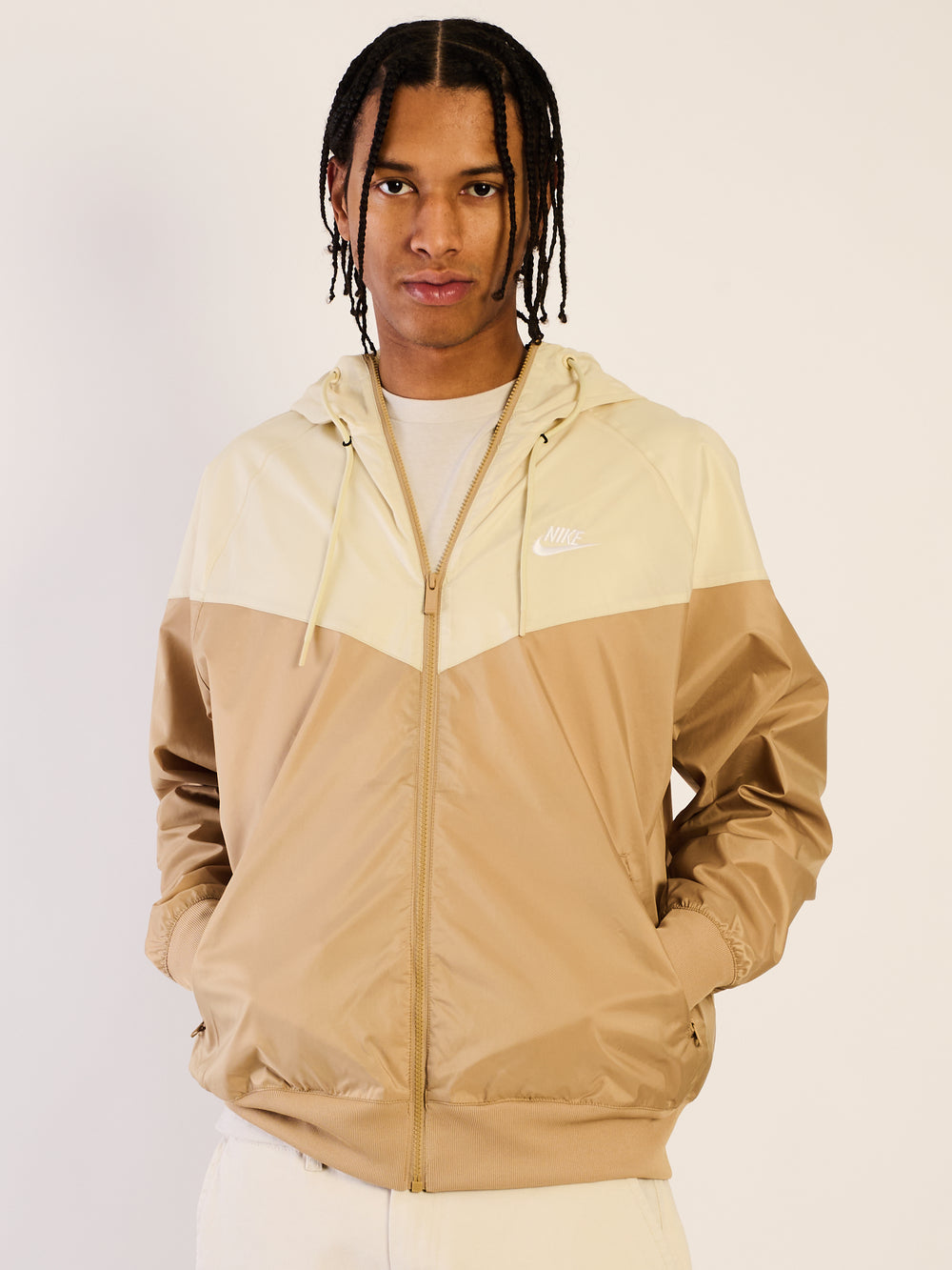 NIKE WOVEN WINDRUNNER HOODED JACKET