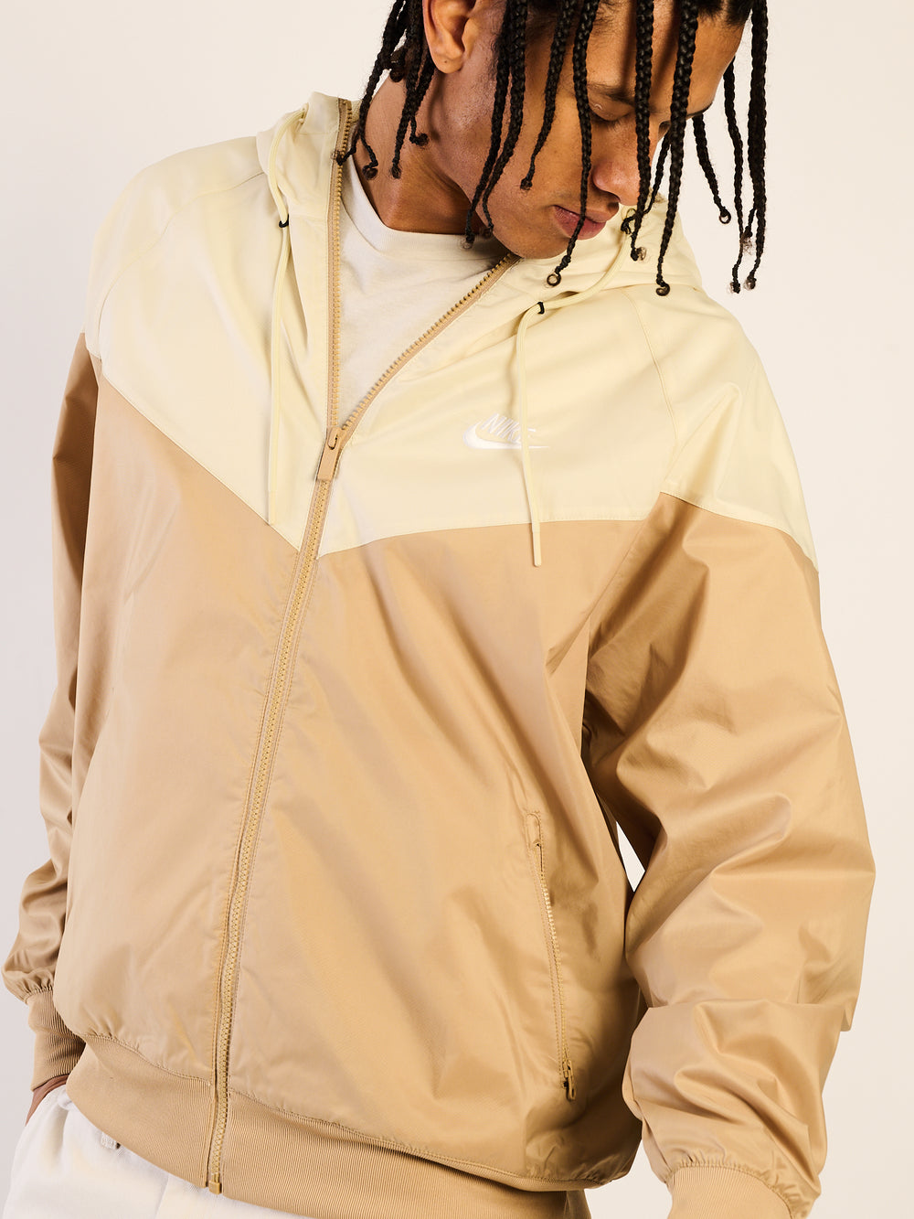 NIKE WOVEN WINDRUNNER HOODED JACKET