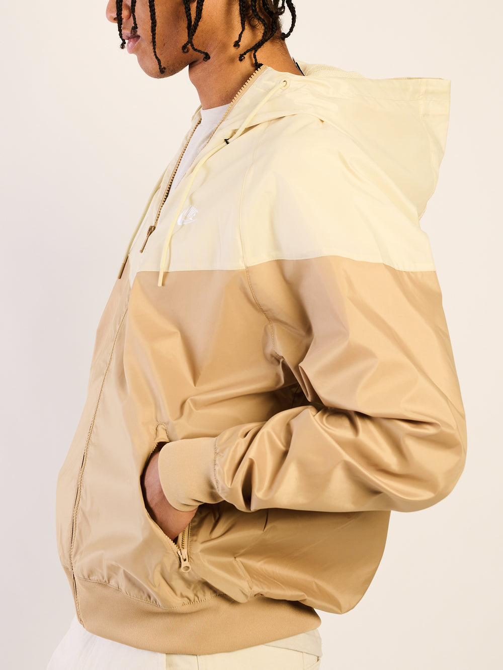 NIKE WOVEN WINDRUNNER HOODED JACKET