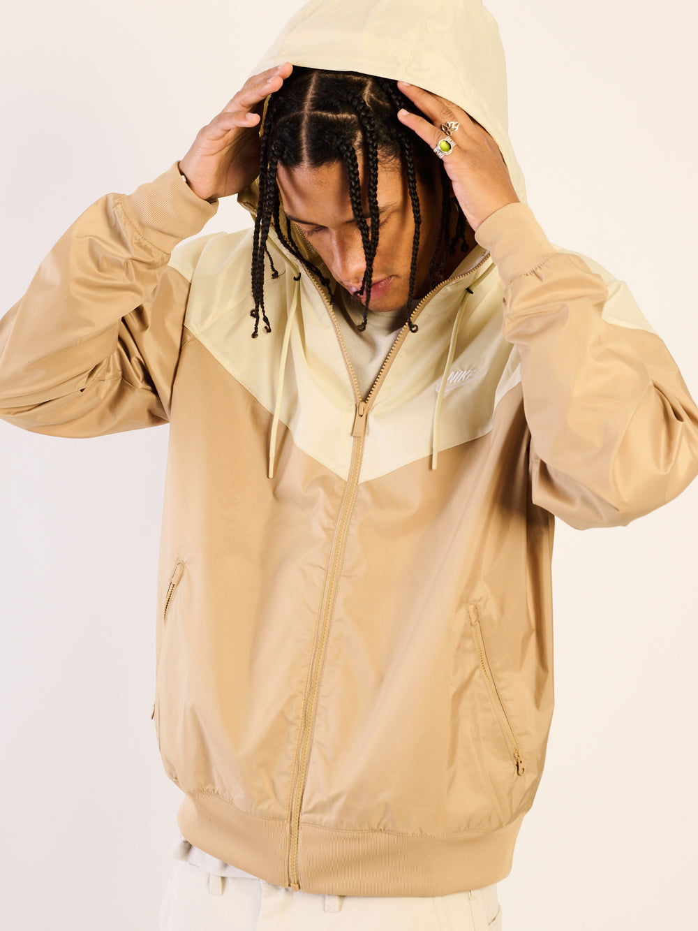 NIKE WOVEN WINDRUNNER HOODED JACKET