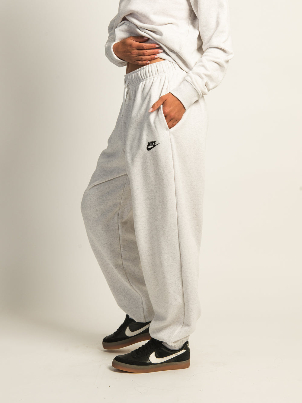 NIKE CLUB MIDRISE OVERSIZED SWEATPANTS