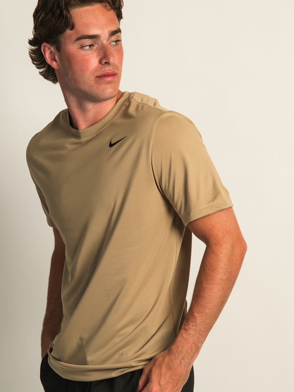 T-SHIRT NIKE FITNESS - BEIGE