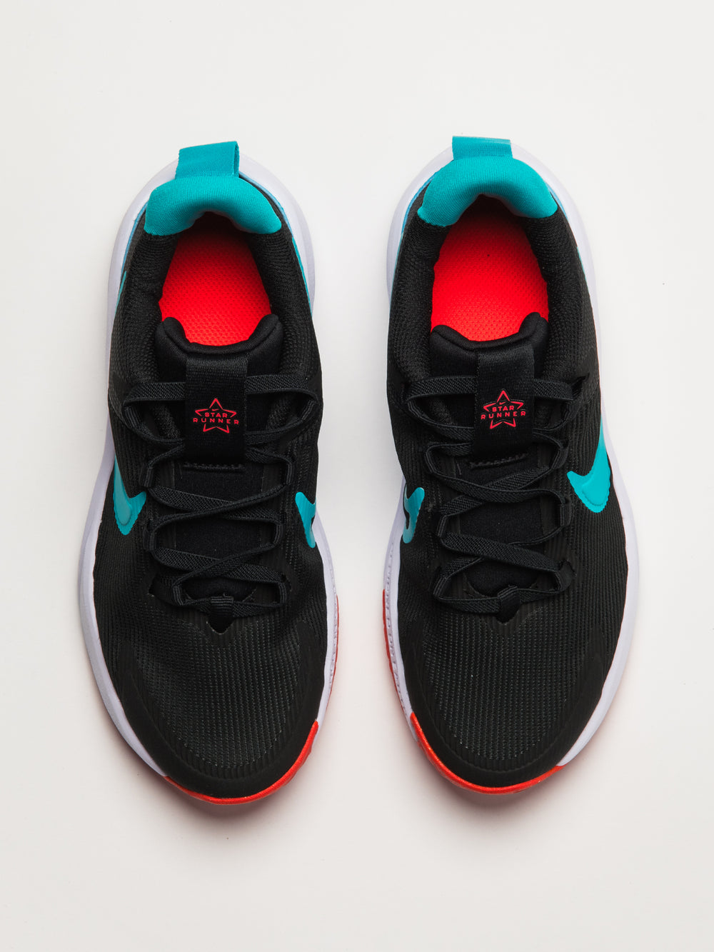 KIDS NIKE STAR RUNNER 4 SHOES - BLACK/BRIGHT CRIMSON/WHITE/DUSTY CACTUS