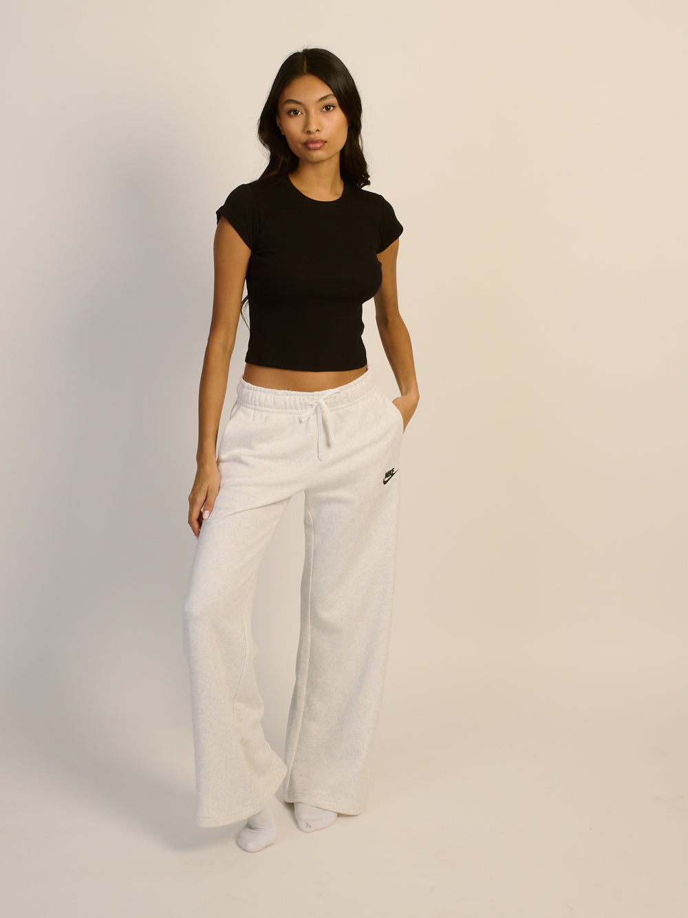 SWEATPANT JAMBE LARGE, TAILLE MI HAUTE NIKE SPORTSWEAR CLUB