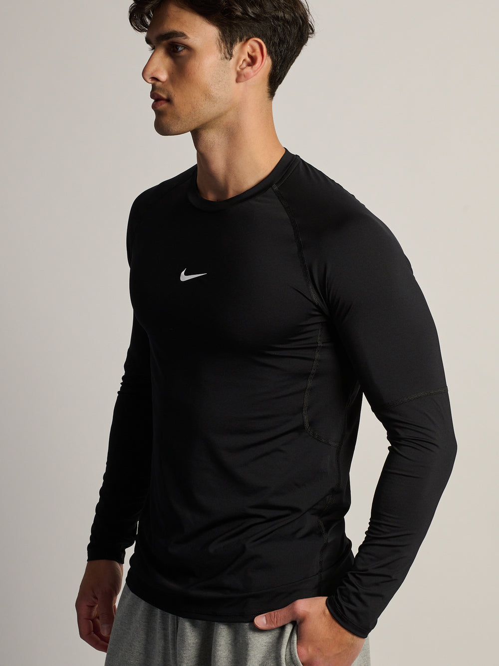 NIKE DRI-FIT LONG SLEEVE FITNESS TOP - BLACK
