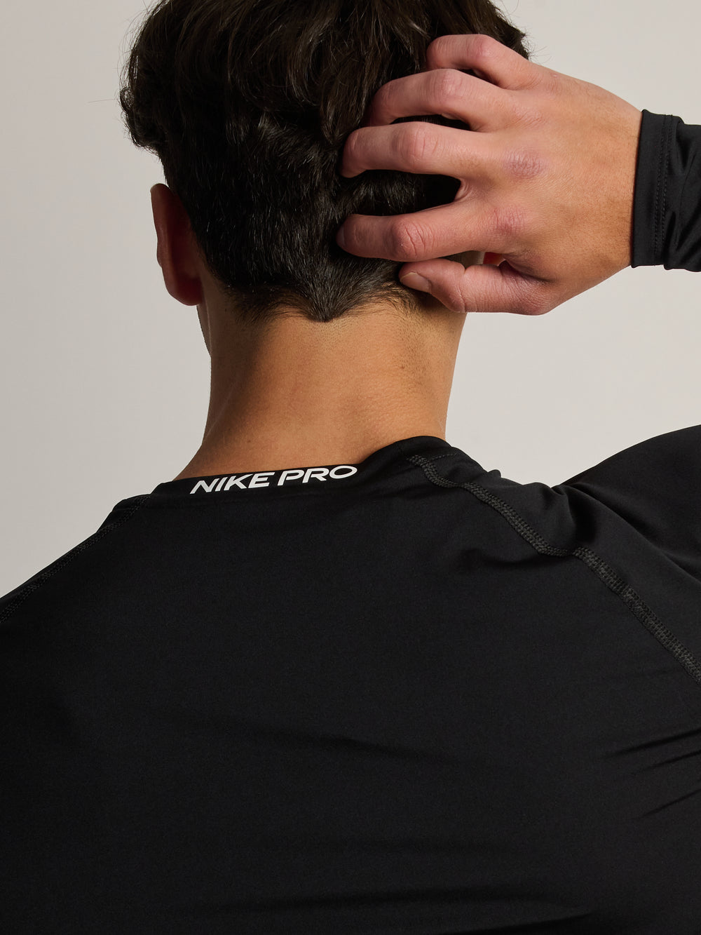 NIKE DRI-FIT LONG SLEEVE FITNESS TOP - BLACK
