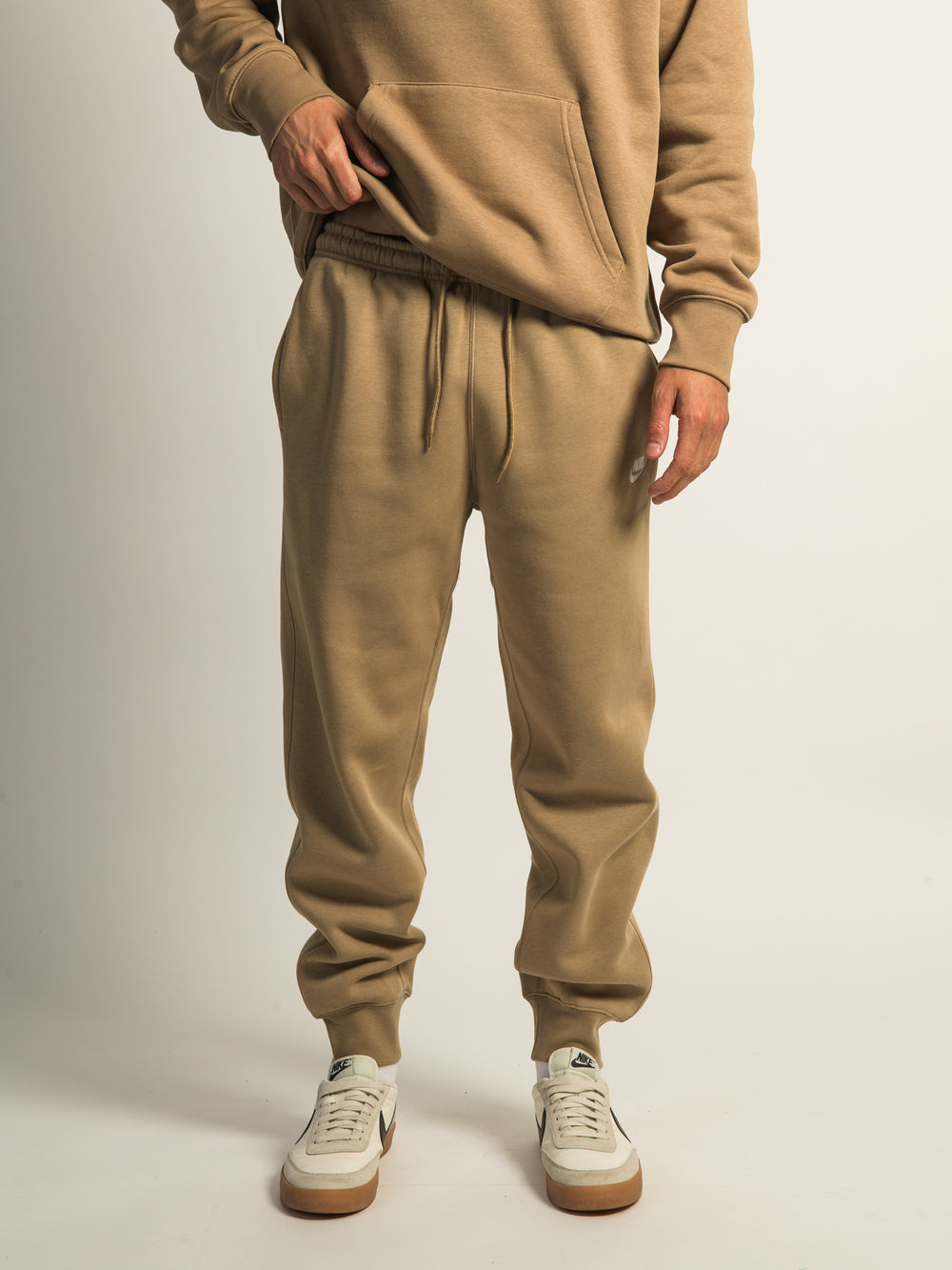 NIKE SPORTSWEAR CLUB JOGGER - BEIGE