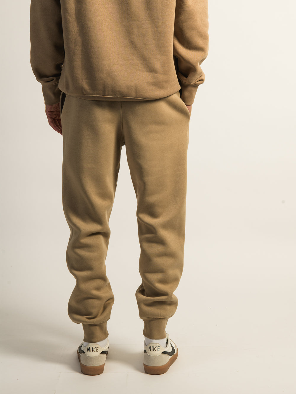 NIKE SPORTSWEAR CLUB JOGGER - BEIGE