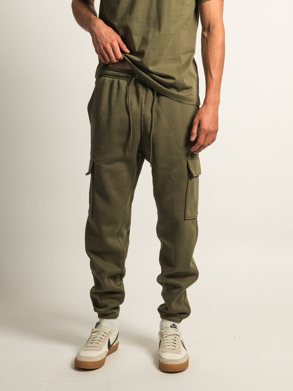 NIKE SPORTSWEAR CLUB CARGO PANT - OLIVE