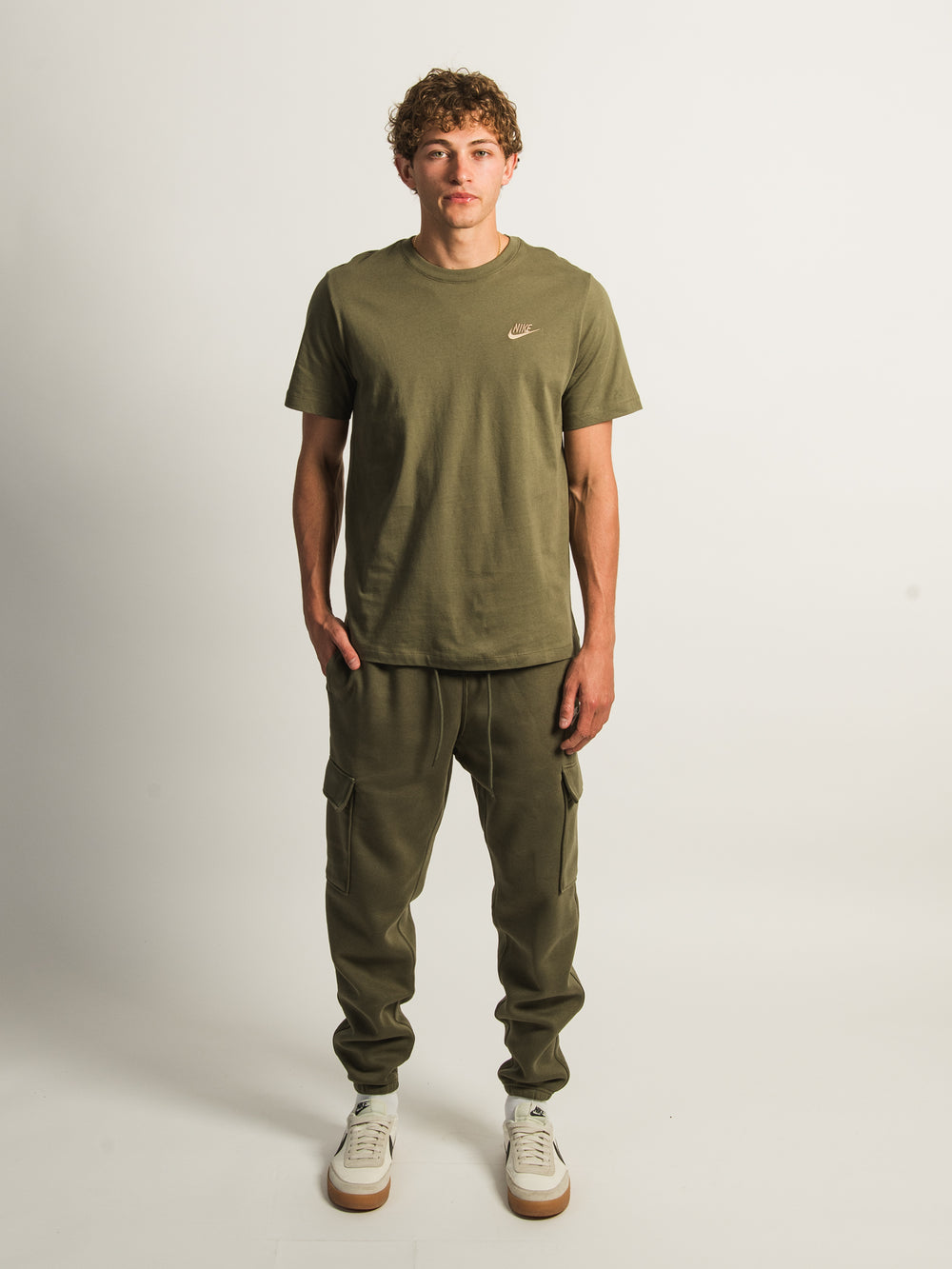 NIKE SPORTSWEAR CLUB CARGO PANT - OLIVE