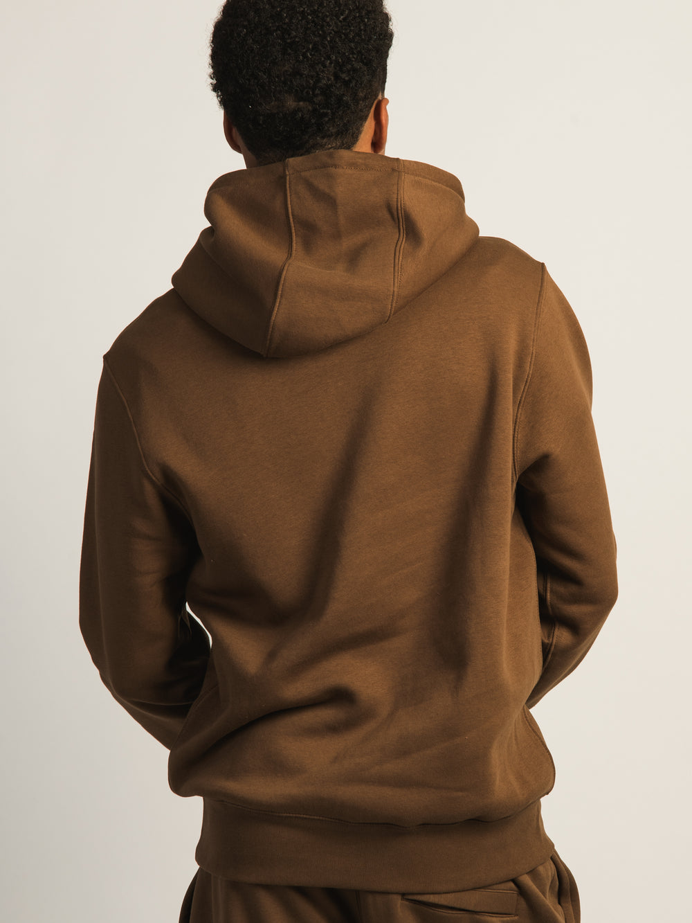 NIKE SPORTSWEAR CLUB PULLOVER HOODIE - BROWN