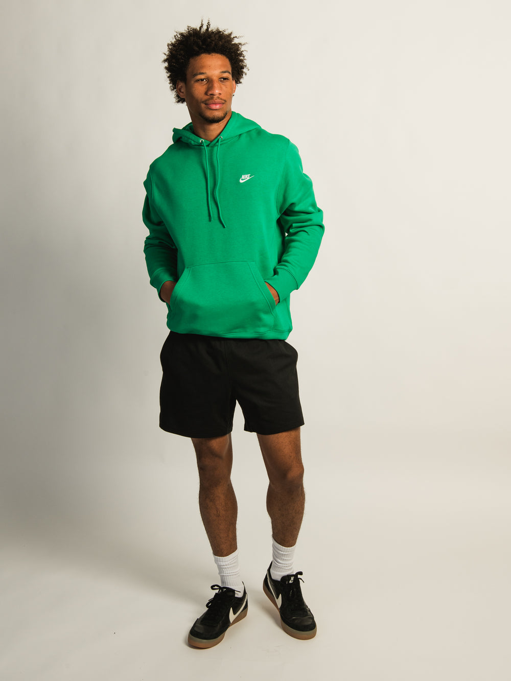 NIKE SPORTSWEAR CLUB PULLOVER HOODIE - GREEN